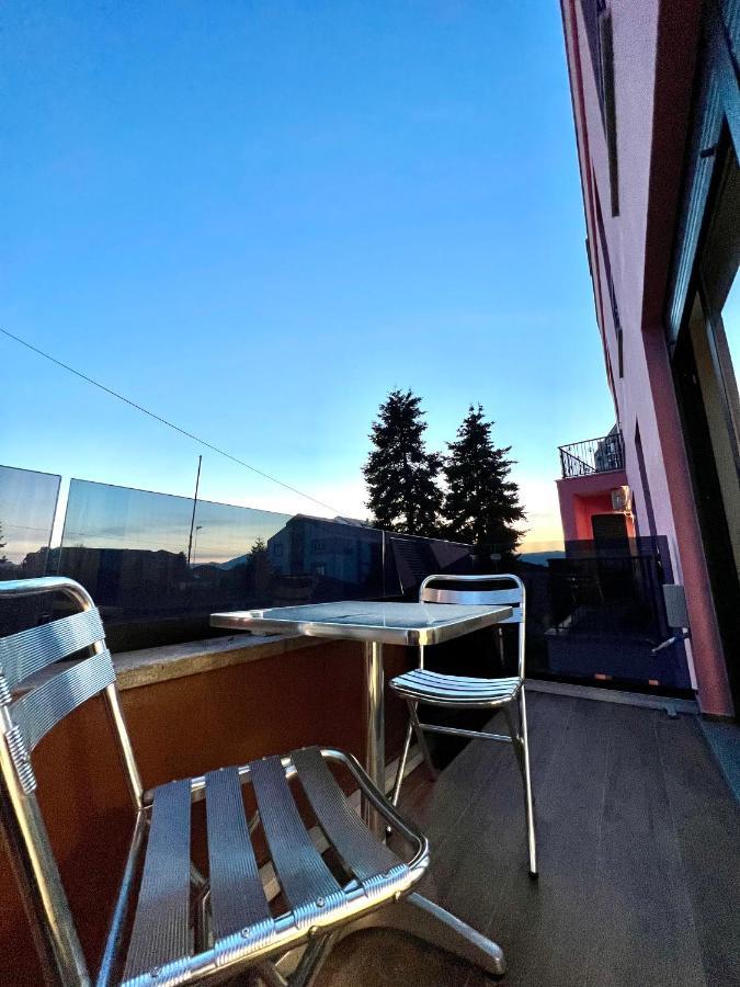 Alma Rose Apartment Korcza Zewnętrze zdjęcie