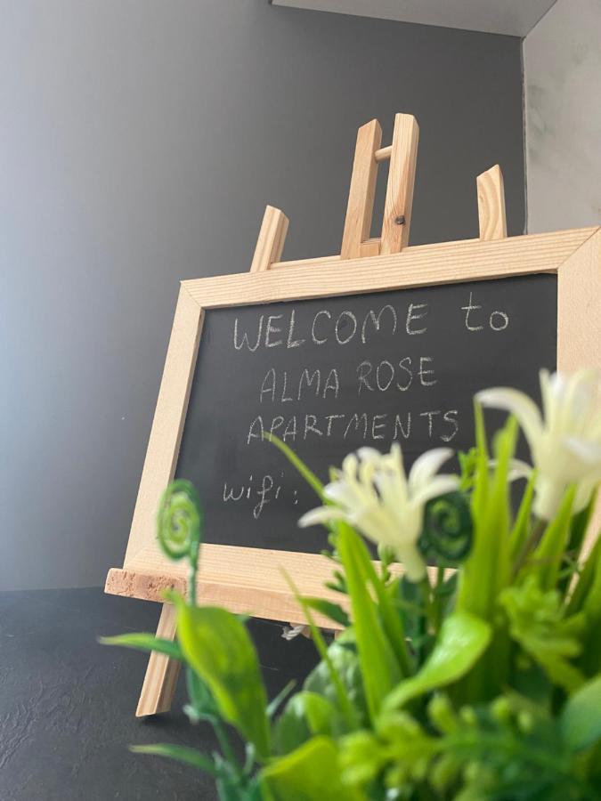 Alma Rose Apartment Korcza Zewnętrze zdjęcie